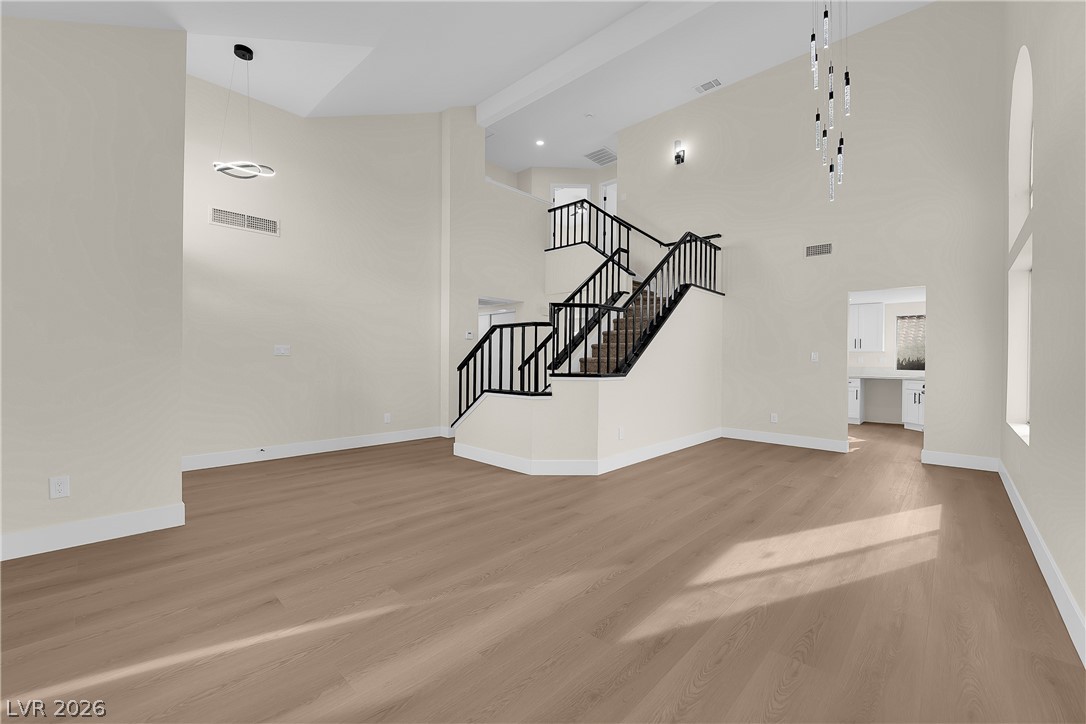 5904 Red Ridge Circle