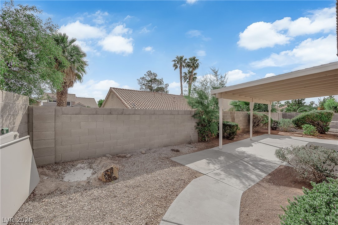 5904 Red Ridge Circle
