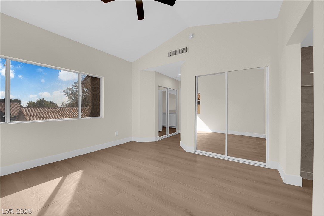 5904 Red Ridge Circle