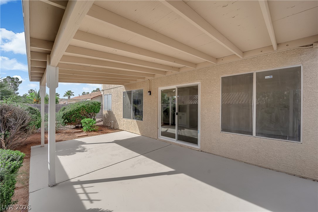 5904 Red Ridge Circle