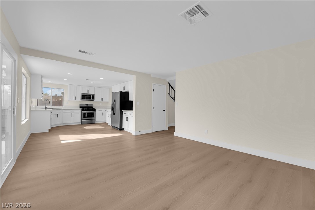 5904 Red Ridge Circle