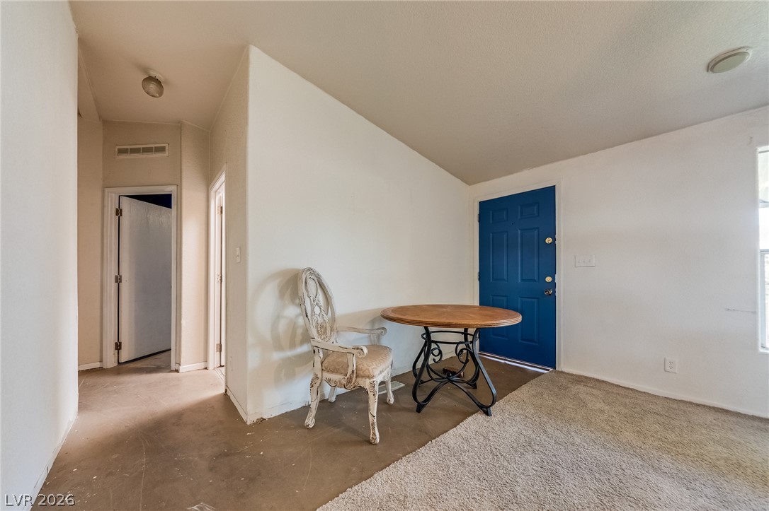 5423 North Sir Richard Drive