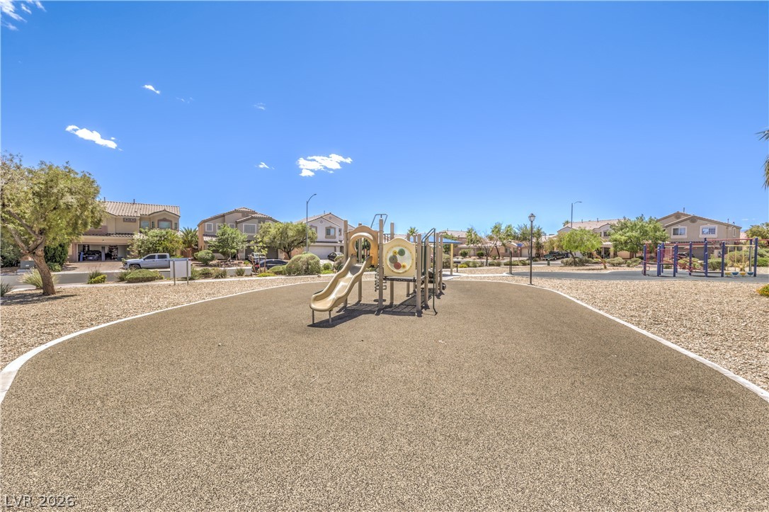 5529 Meridian Rain Street