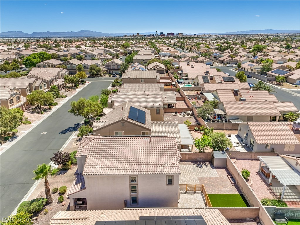 5529 Meridian Rain Street