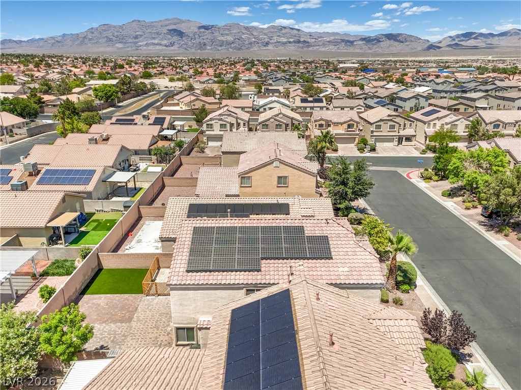 5529 Meridian Rain Street