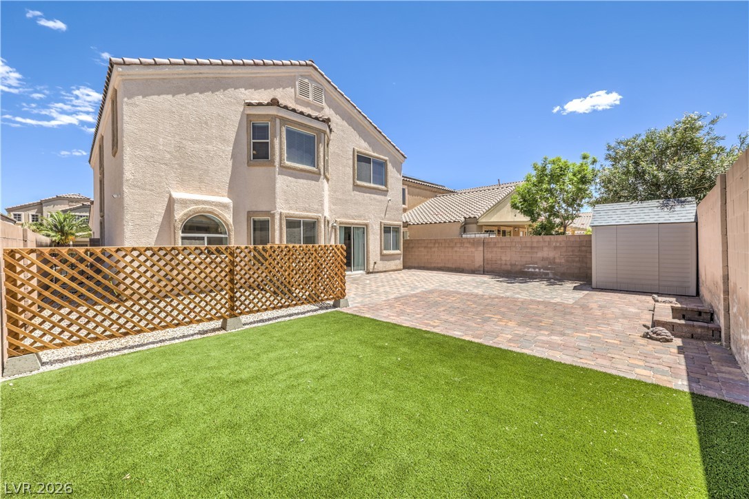 5529 Meridian Rain Street