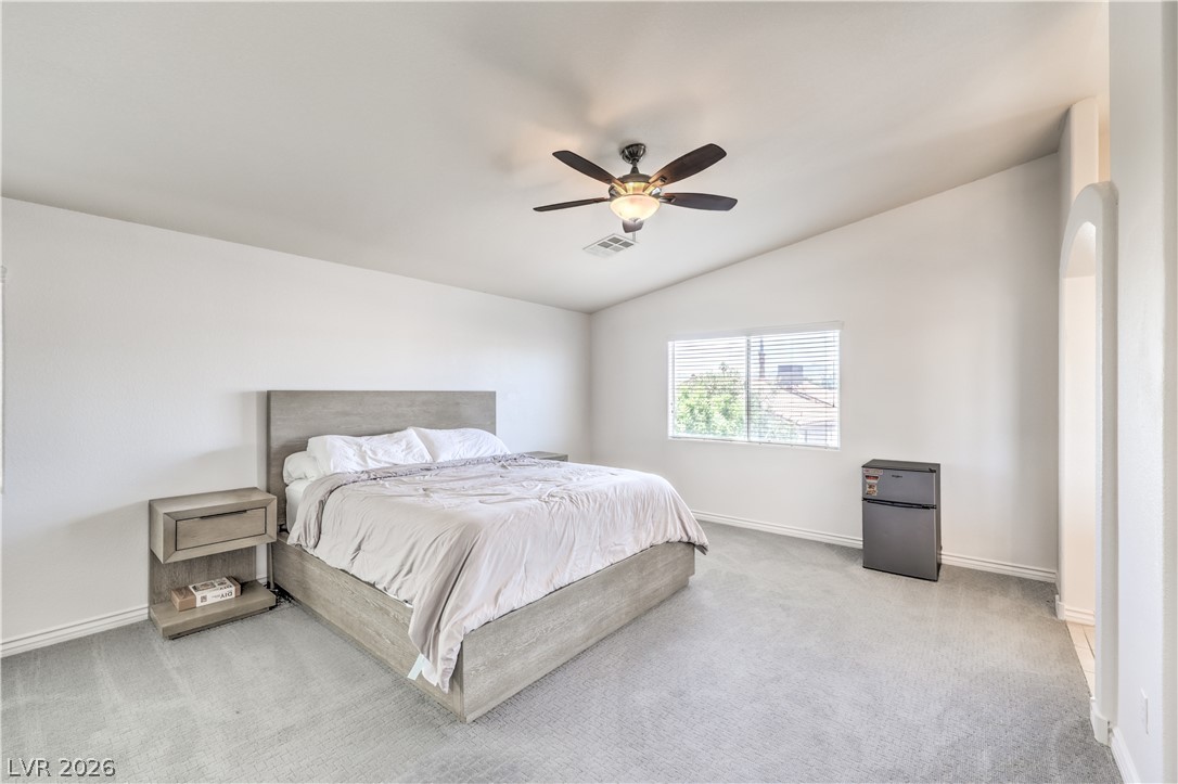 5529 Meridian Rain Street