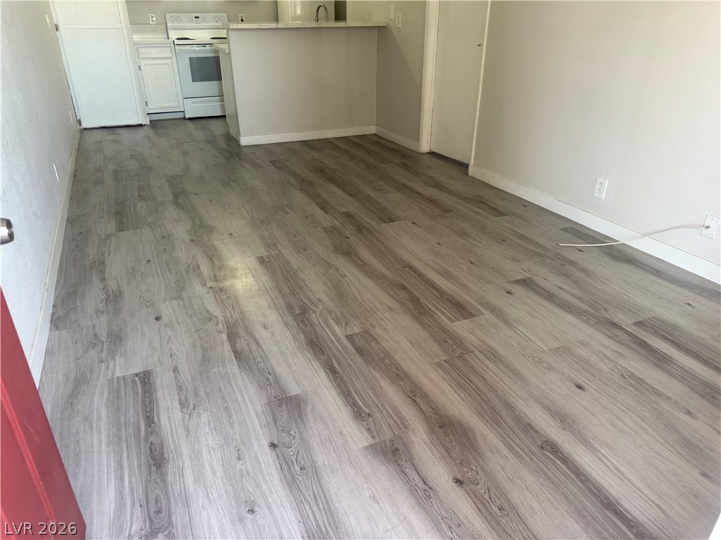 1381 East University Avenue 312