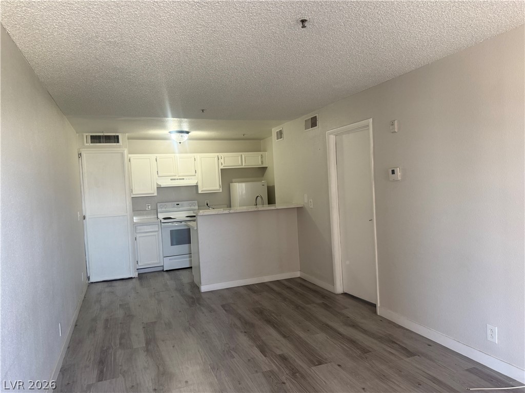 1381 East University Avenue 312