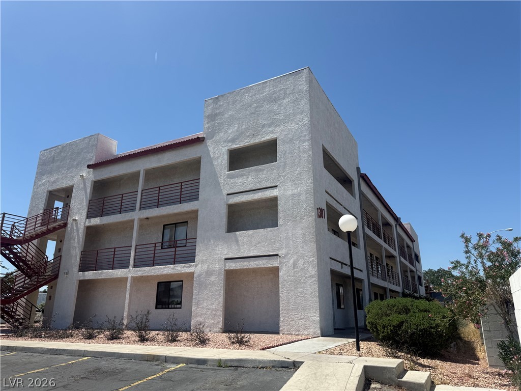 1381 East University Avenue 312