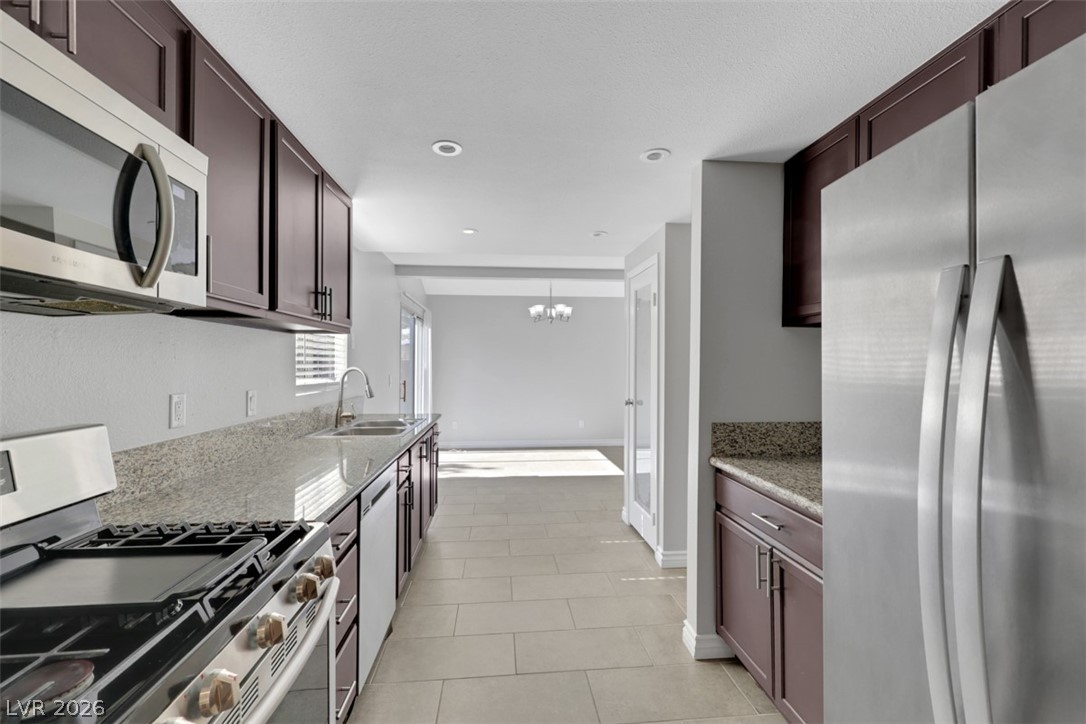 115 Blackberry Lane