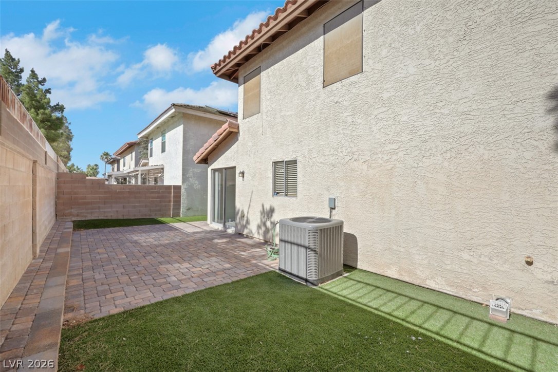 115 Blackberry Lane