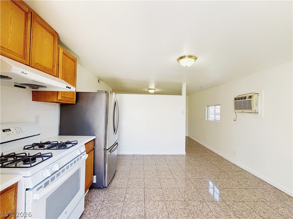 6108 Preston Circle