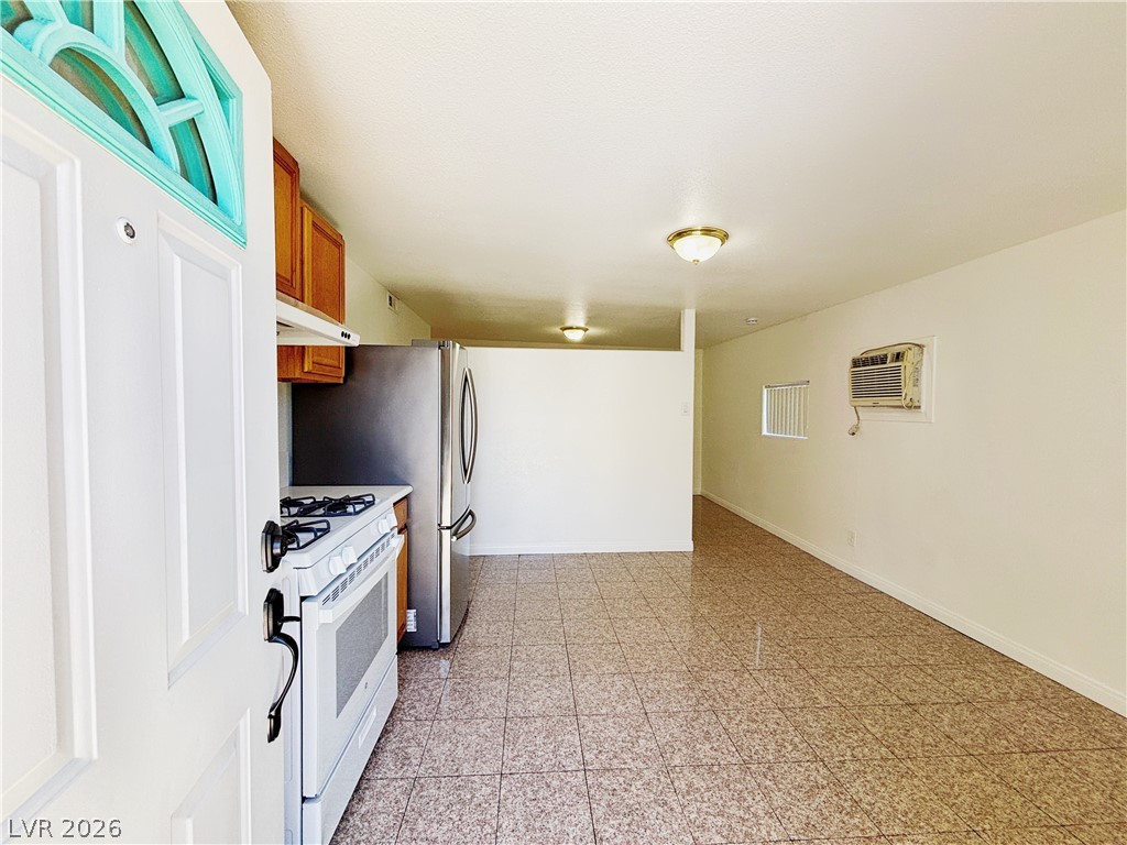 6108 Preston Circle