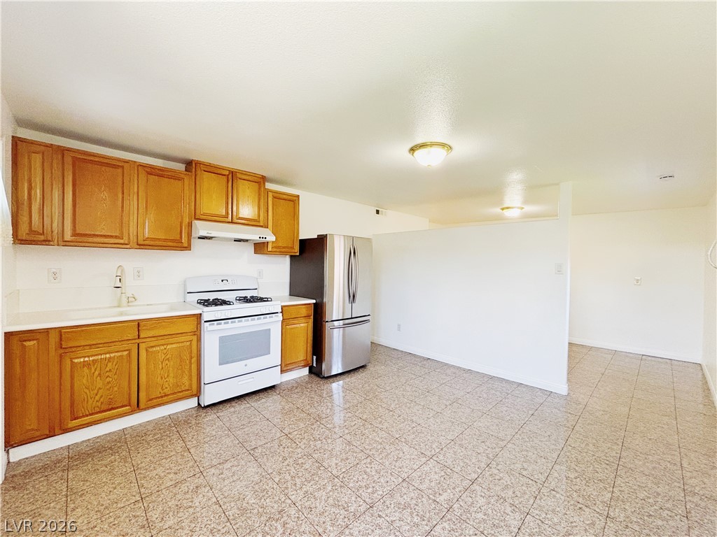 6108 Preston Circle