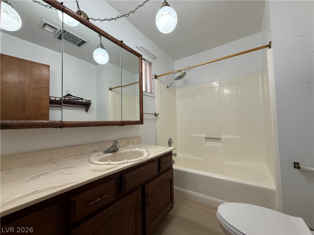 1560 Rocking Horse Drive