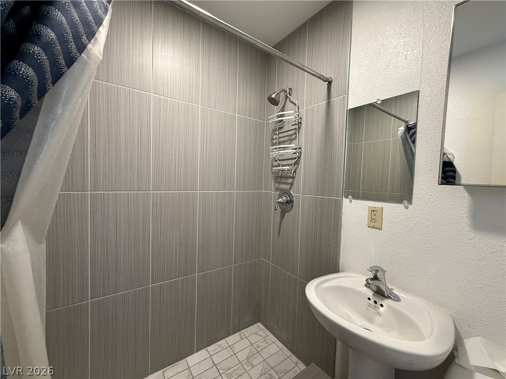 1560 Rocking Horse Drive