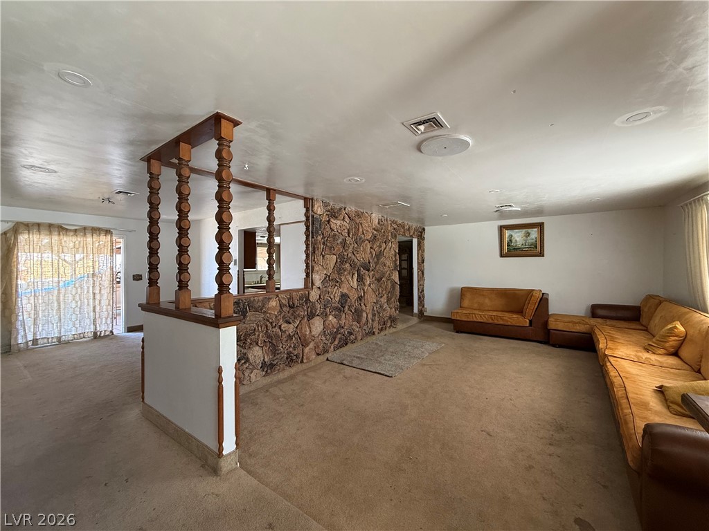 1560 Rocking Horse Drive