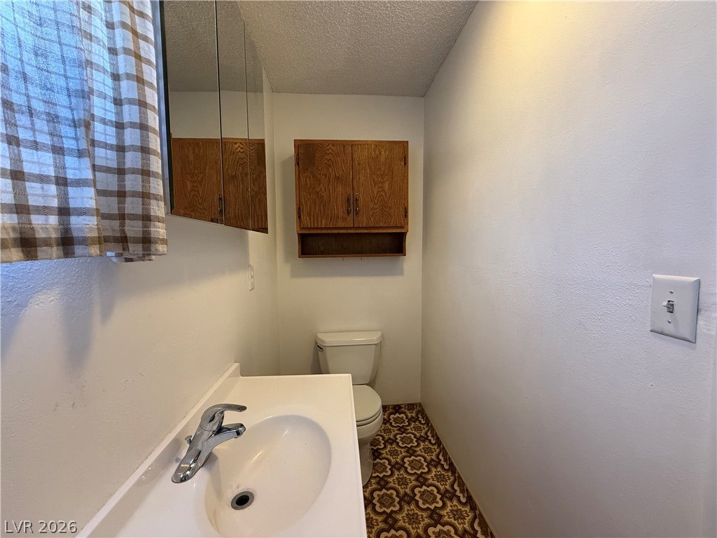 1560 Rocking Horse Drive