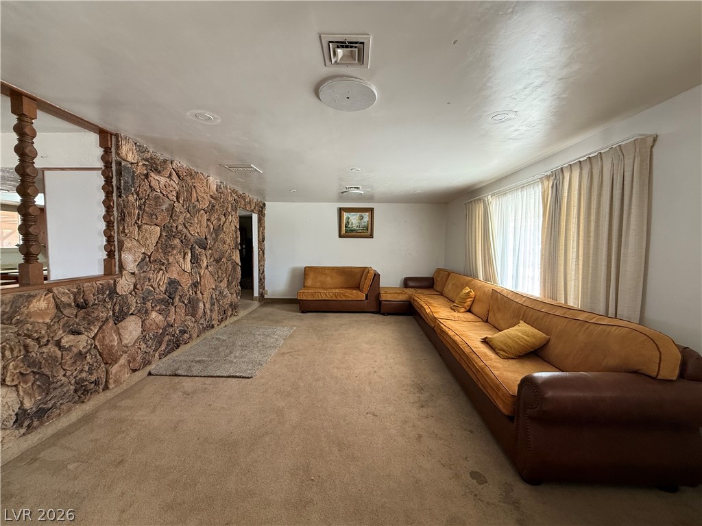 1560 Rocking Horse Drive