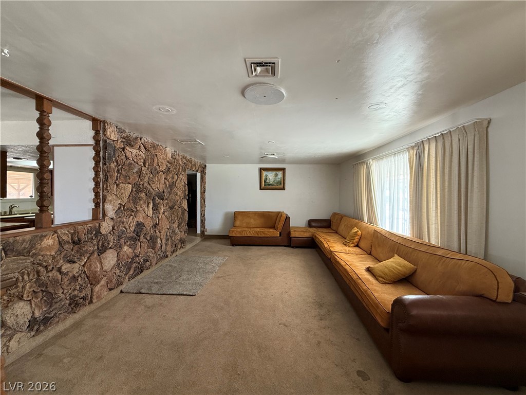 1560 Rocking Horse Drive