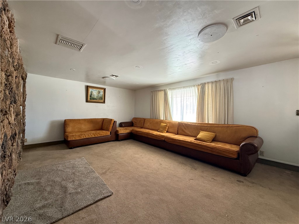 1560 Rocking Horse Drive