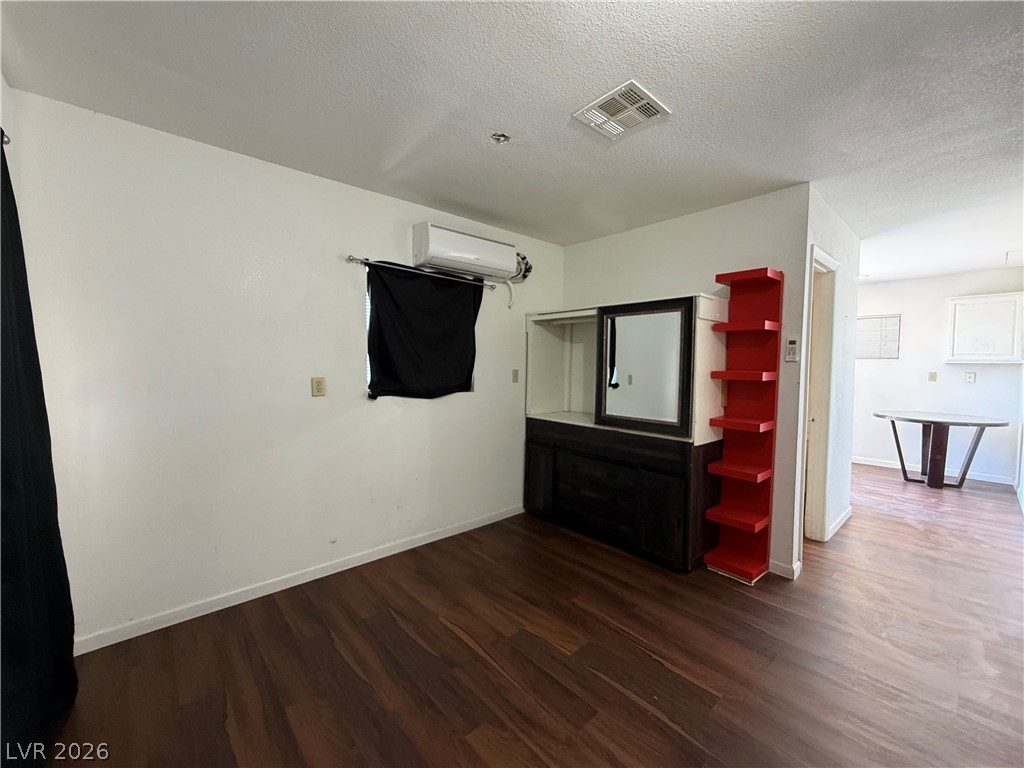 1560 Rocking Horse Drive
