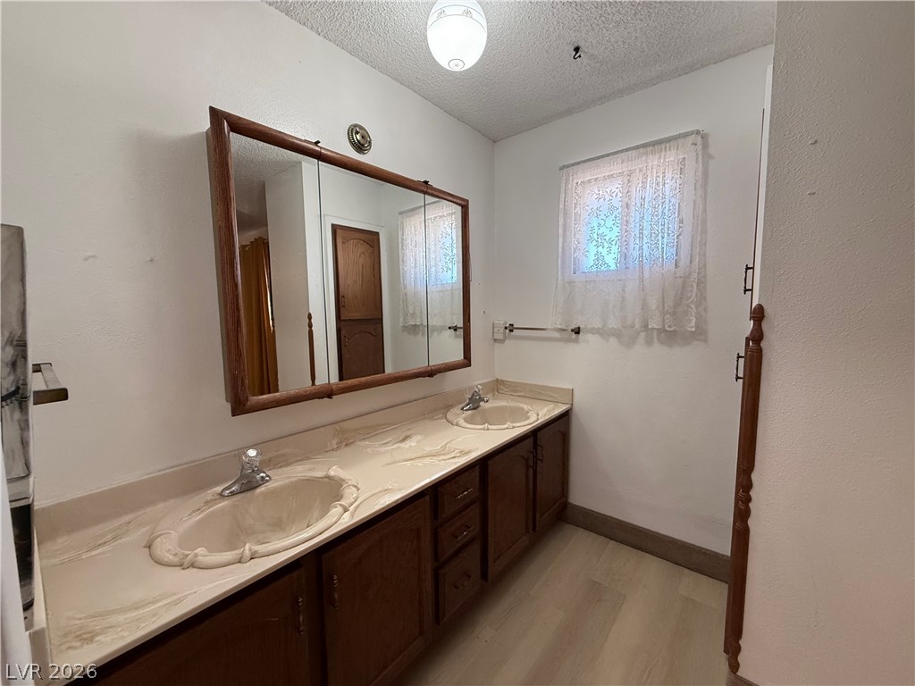 1560 Rocking Horse Drive