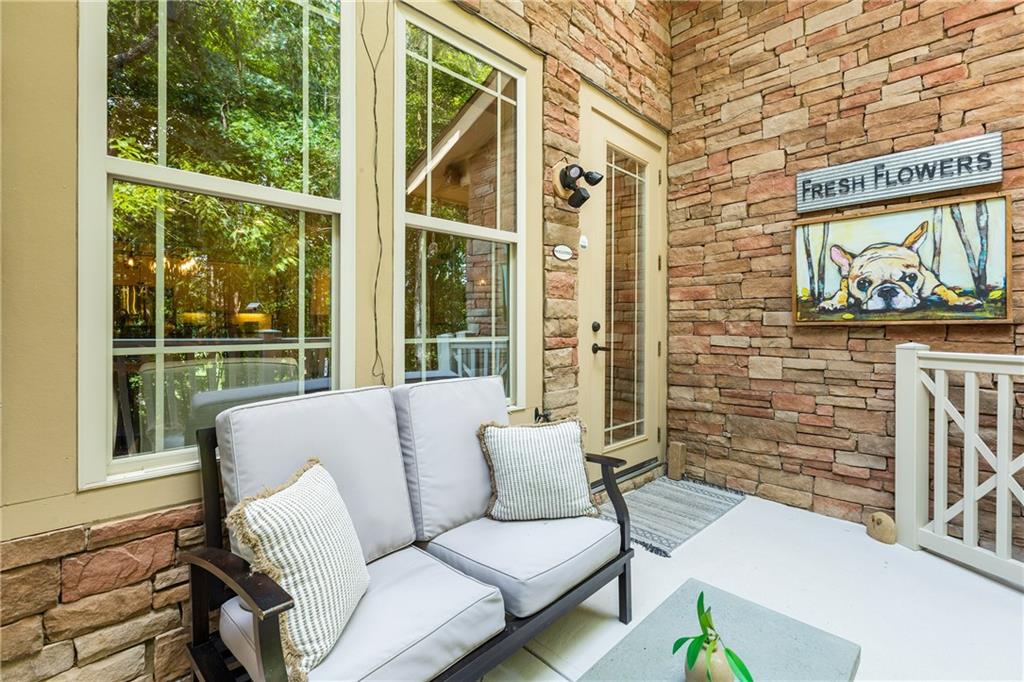 804 Old Plank Square