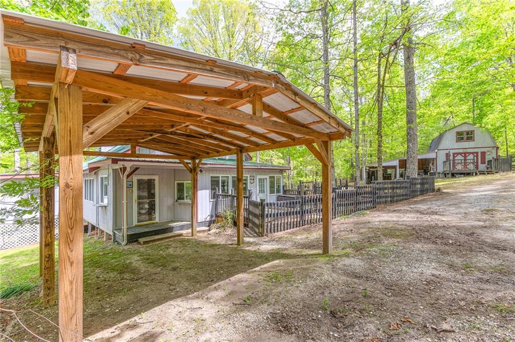 847 N Quail Trail