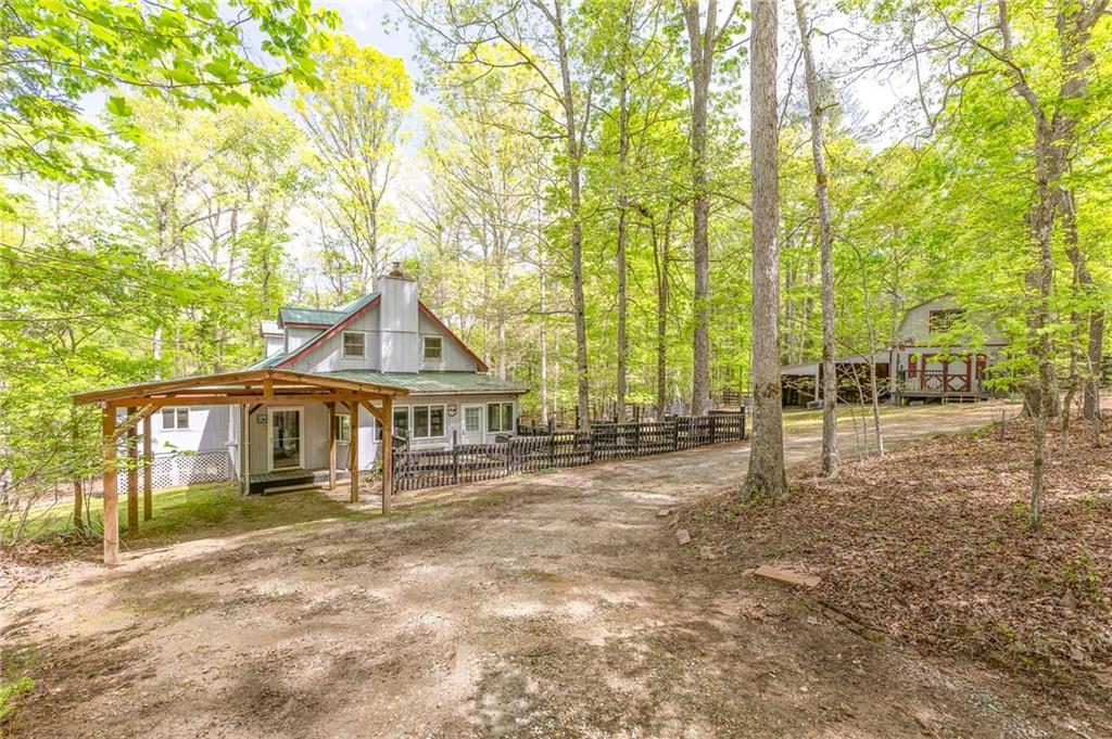 847 N Quail Trail