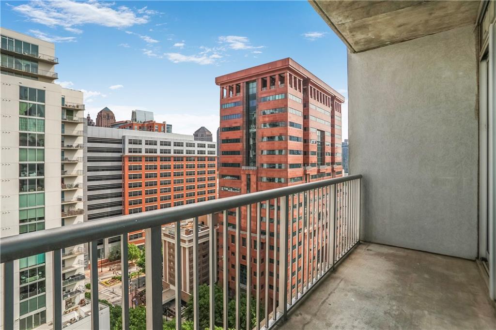 44 Peachtree Place NE Unit 1929
