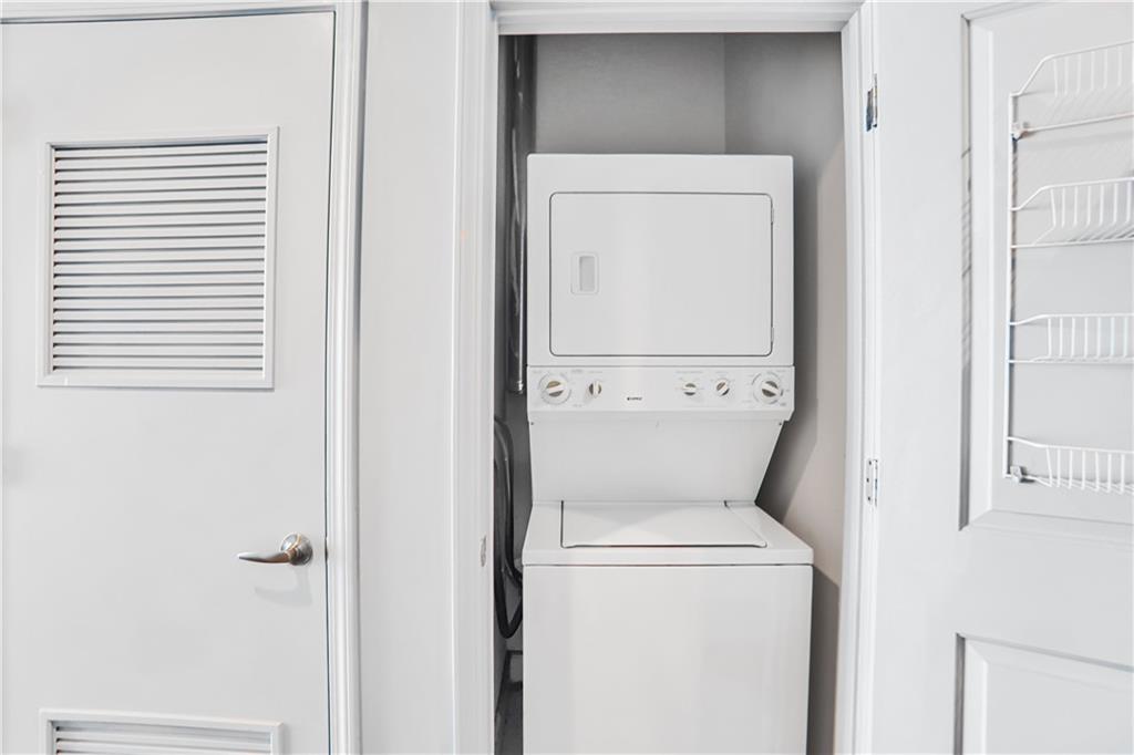 44 Peachtree Place NE Unit 1929
