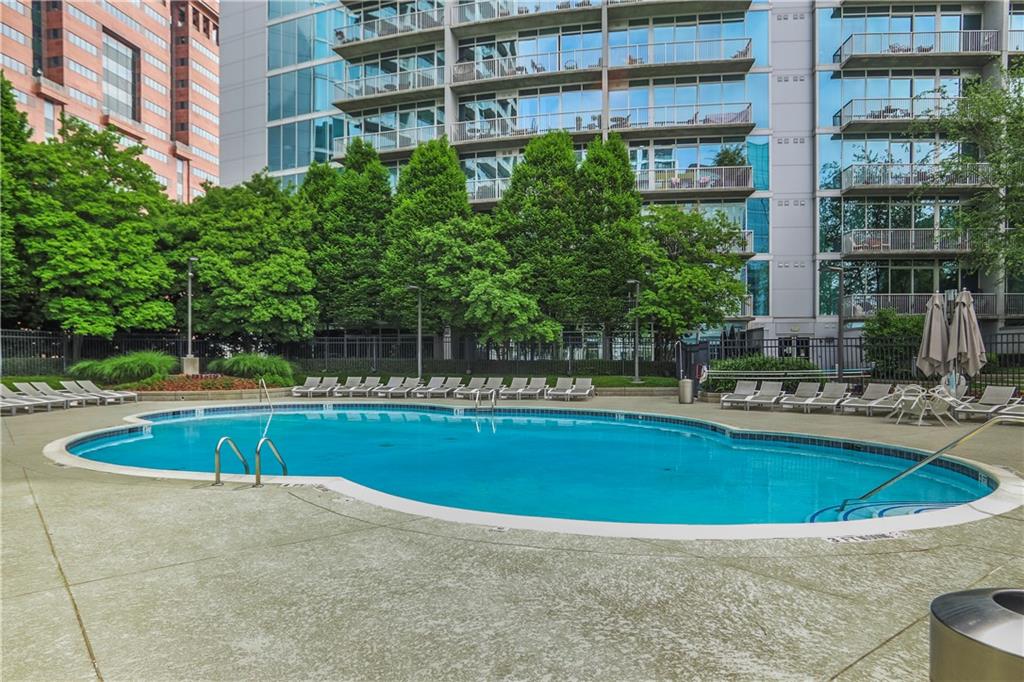 44 Peachtree Place NE Unit 1929