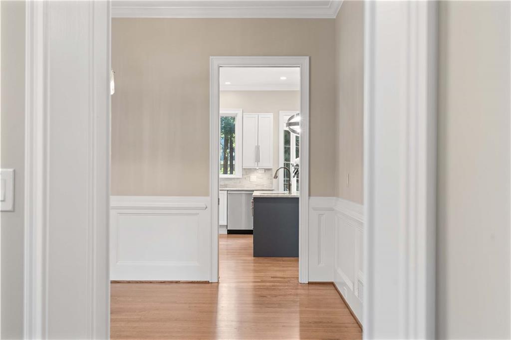 5027 Green Pine Drive