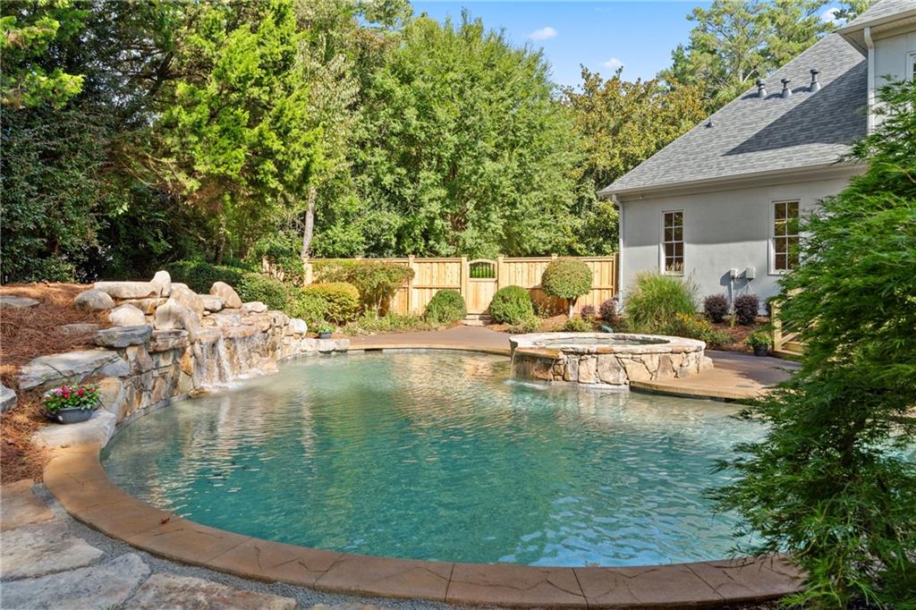 5027 Green Pine Drive