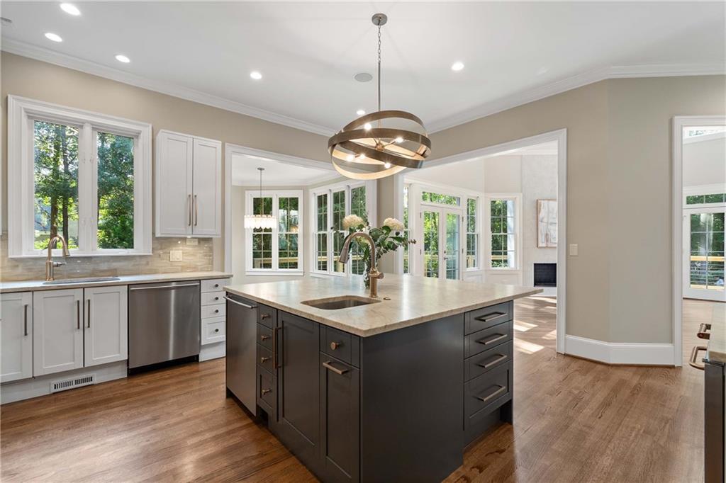 5027 Green Pine Drive