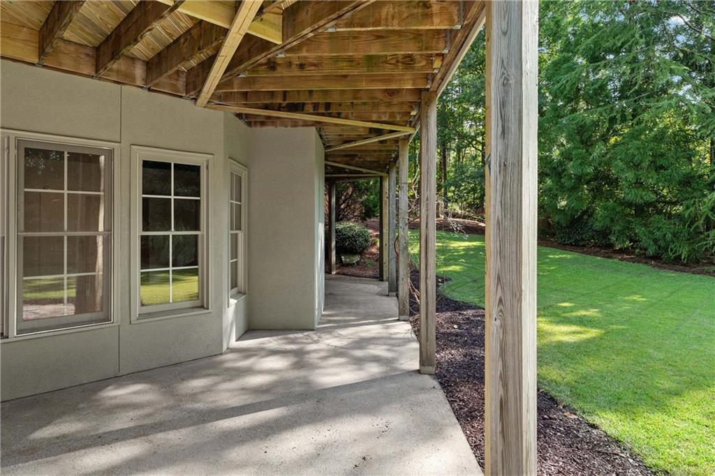 5027 Green Pine Drive