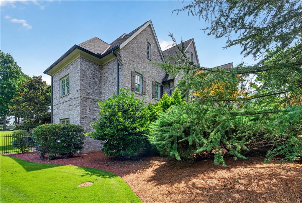 4915 Kettle River Point