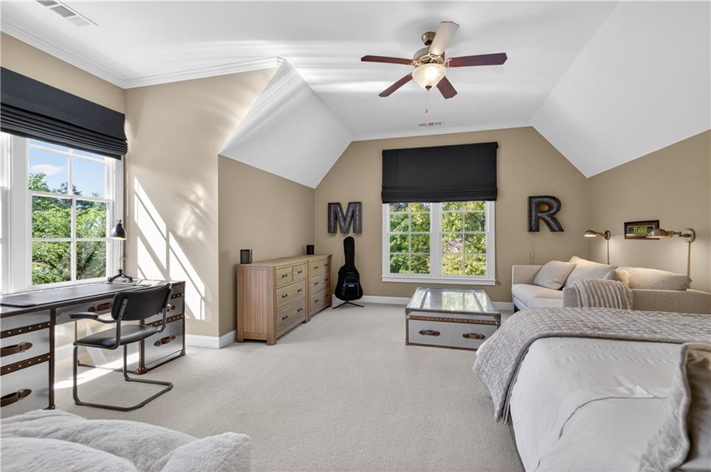 4915 Kettle River Point