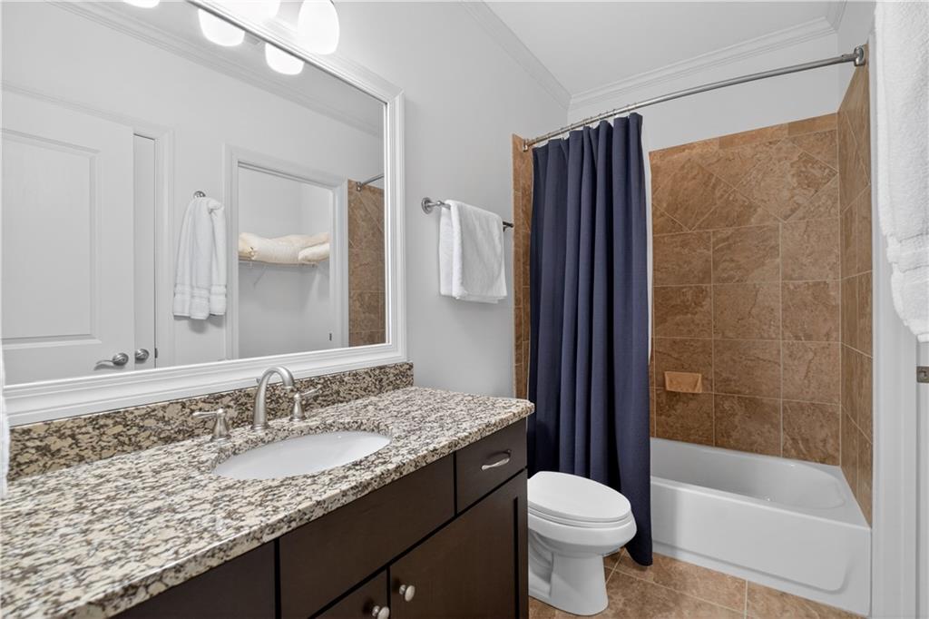 4915 Kettle River Point