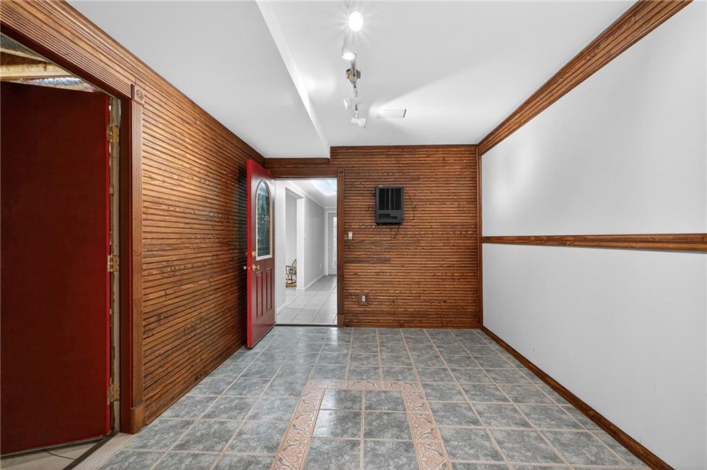 4164 Nobleman Point