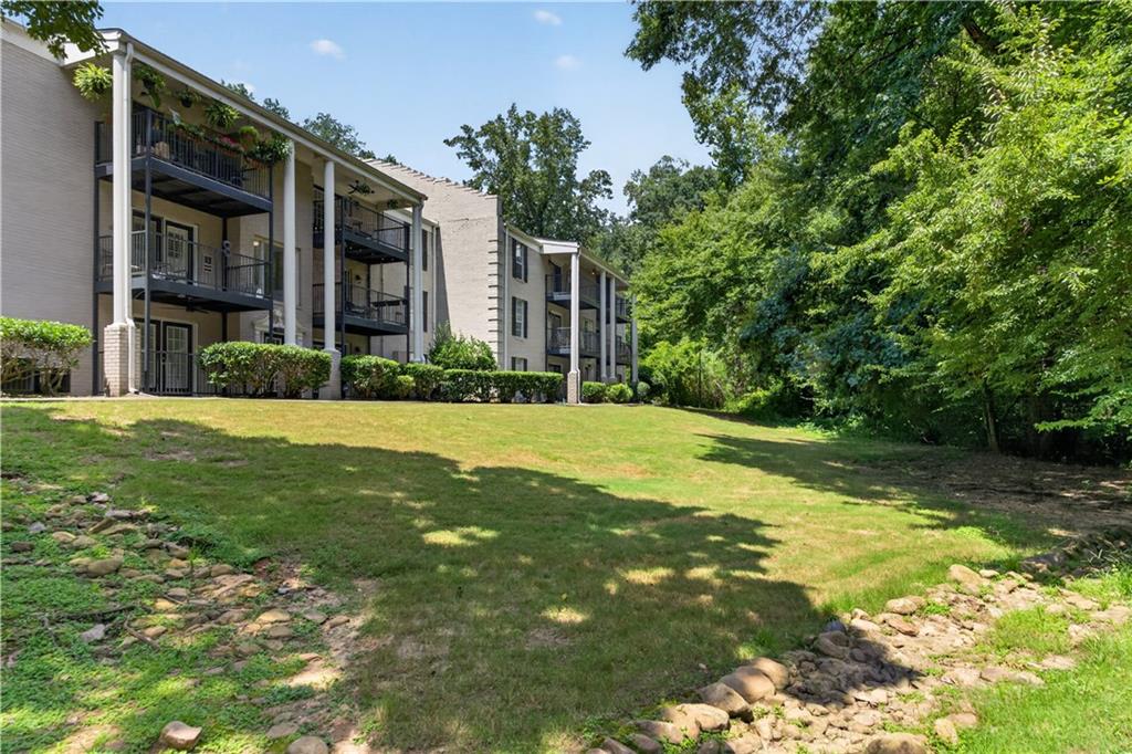 3635 Essex Avenue Unit 49