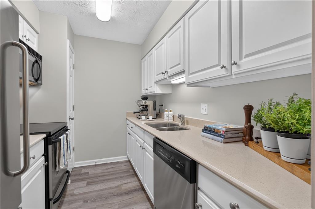 3635 Essex Avenue Unit 49