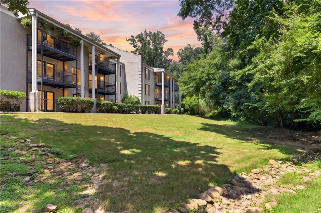 3635 Essex Avenue Unit 49
