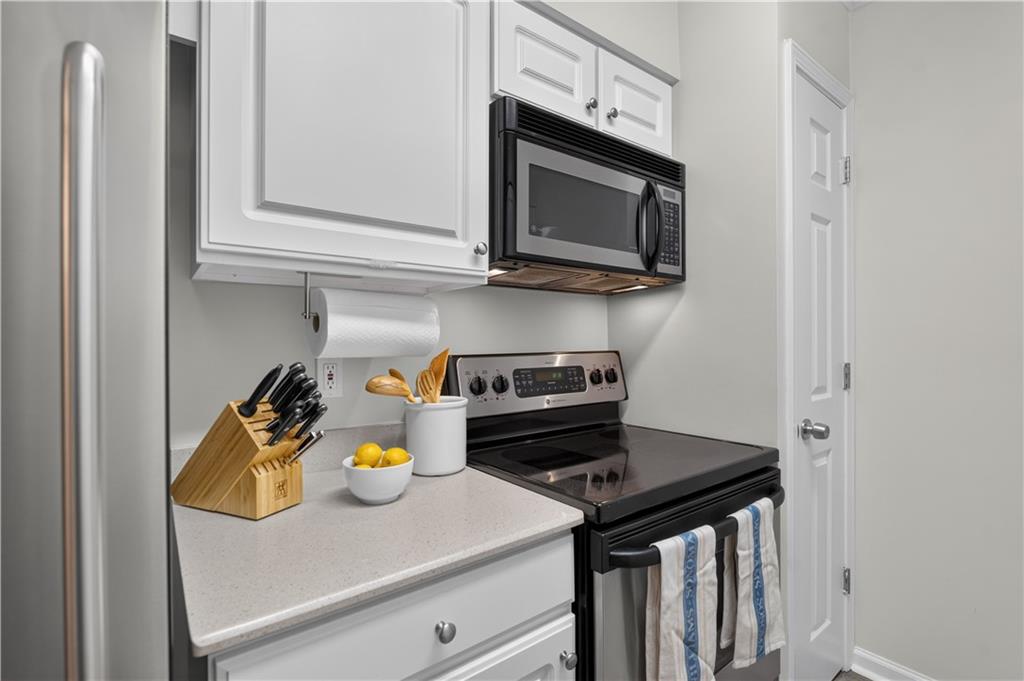 3635 Essex Avenue Unit 49
