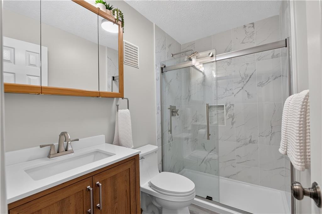 3635 Essex Avenue Unit 49