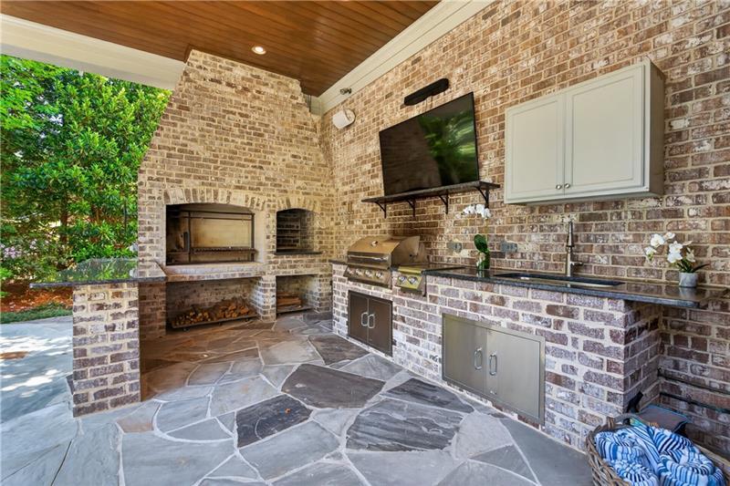 4915 Kettle River Point