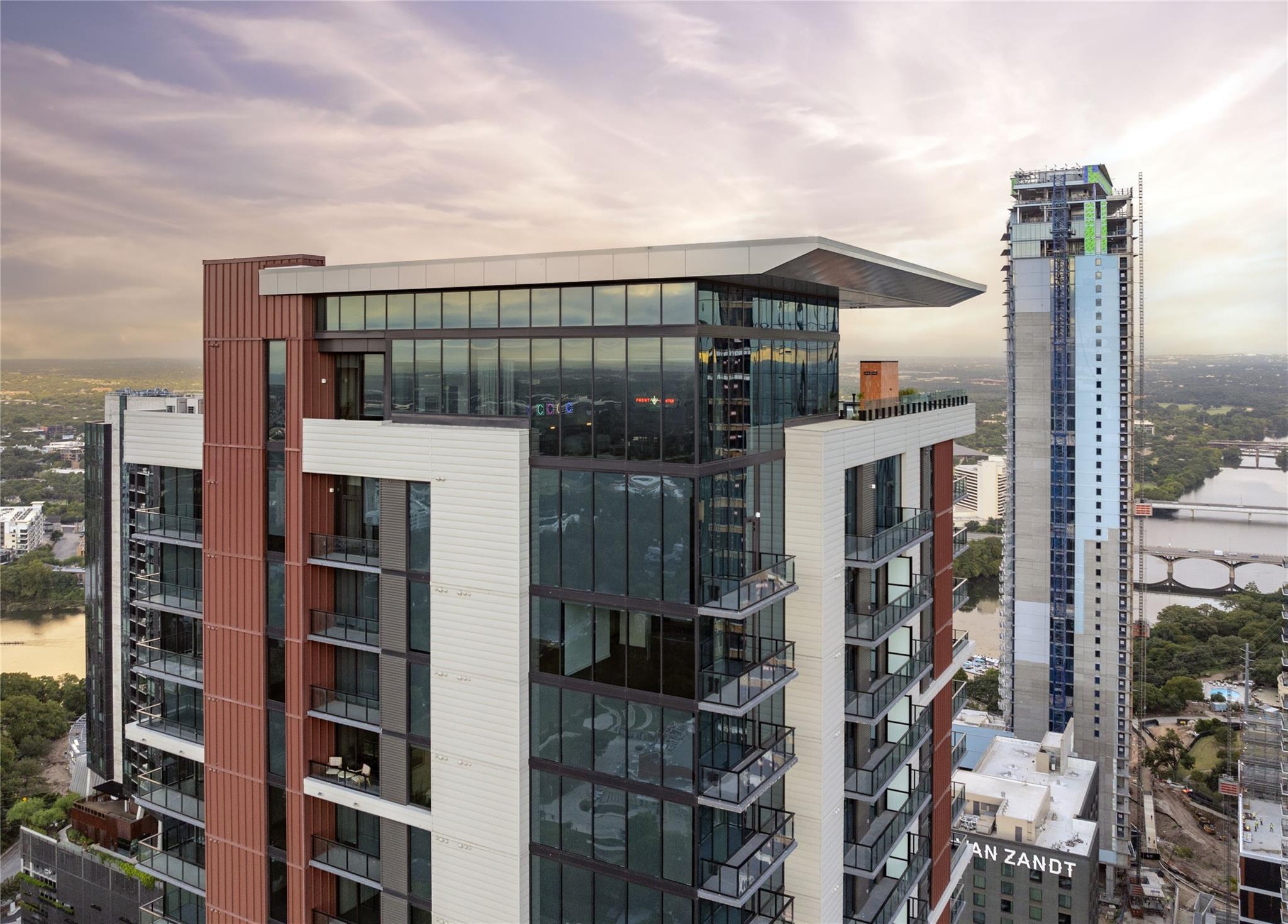 84 East Ave # 1506