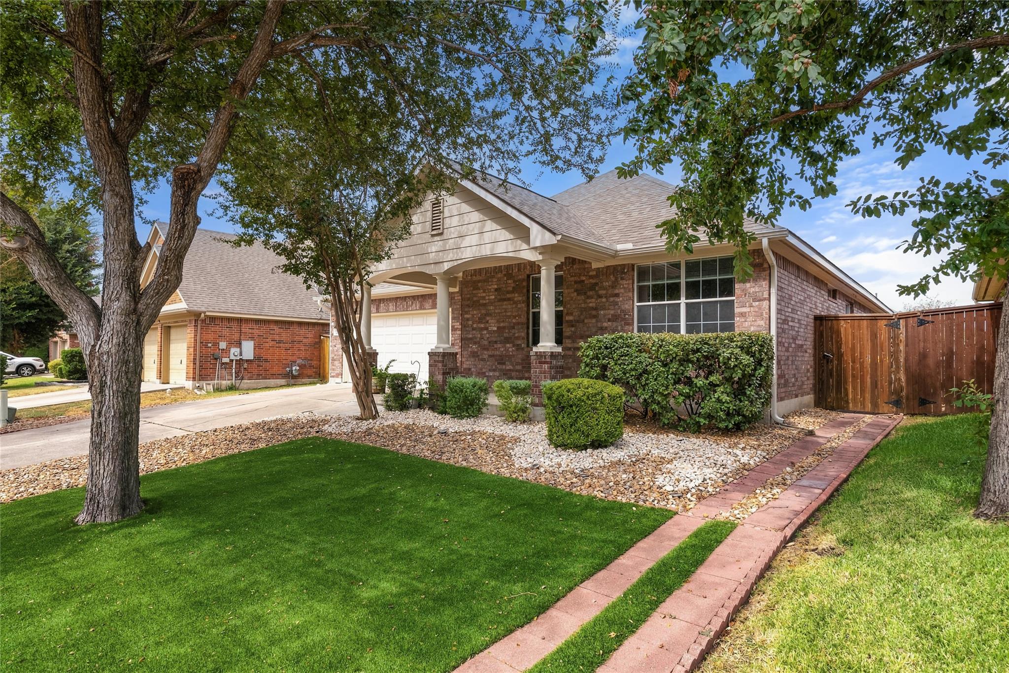 11512 Shadow Creek DR